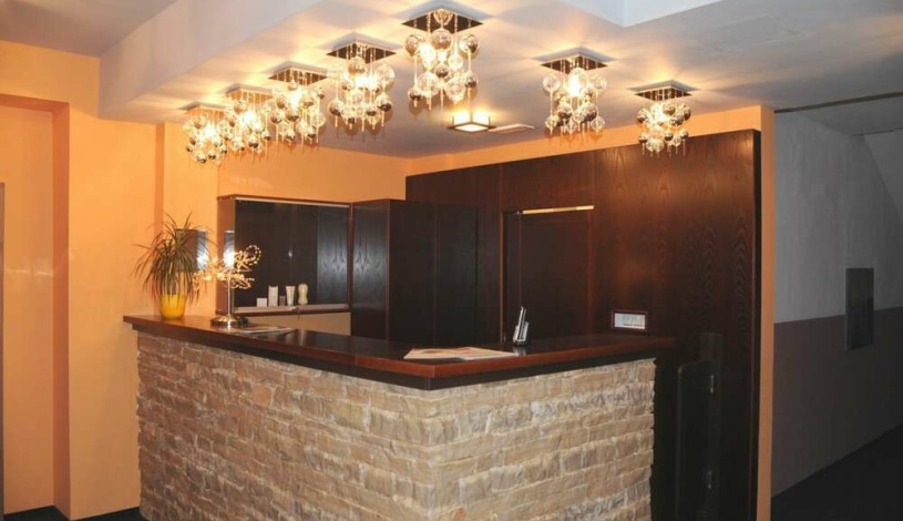 HOTEL ACHÁT Janov nad Nisou